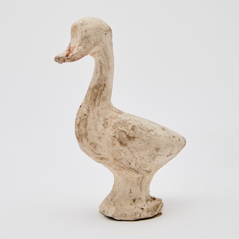 A Chinese Sancai Glazed Pottery Equestrian Figure - 图4