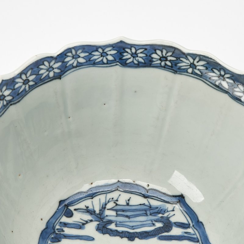 A Chinese Blue and White Porcelain Bowl - 图4