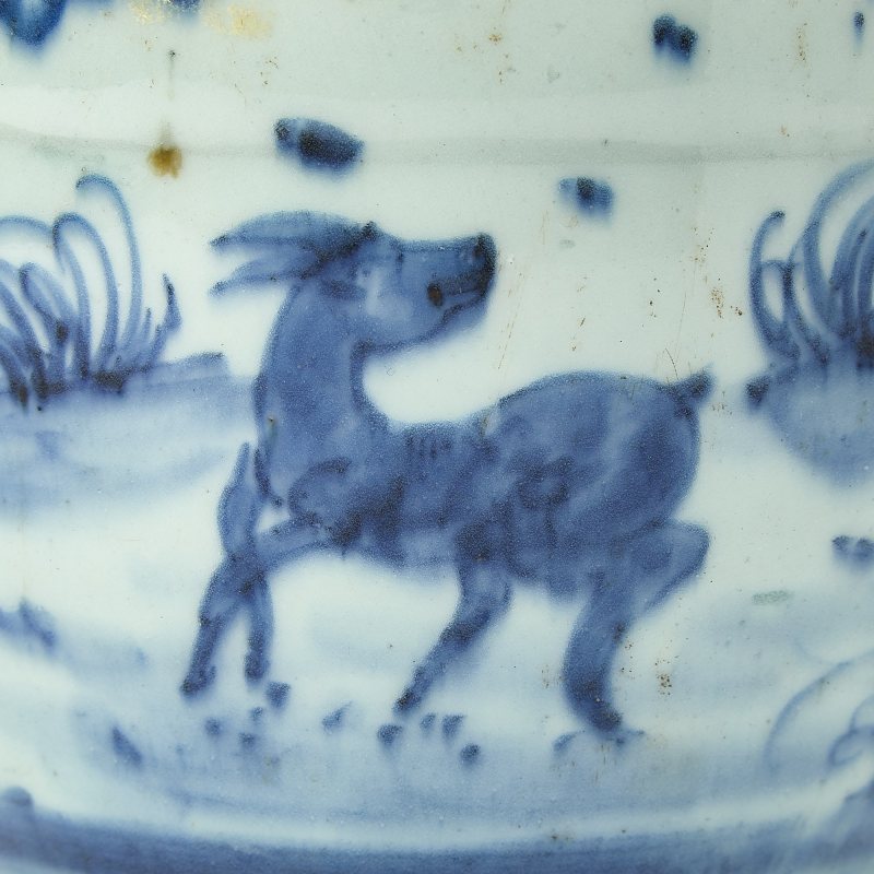 A Chinese Blue and White Porcelain Jar - 图4