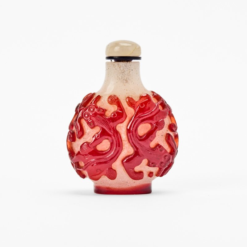 A Chinese Red Overlay Glass Snuff Bottle