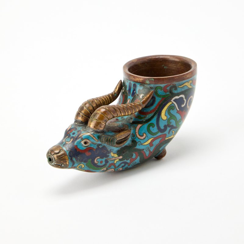 A Pair of Chinese Cloisonné Enamel Ram-Head Cups - 图3