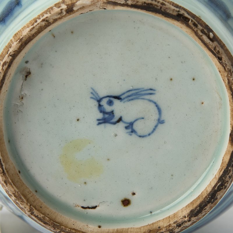 A Chinese Blue and White Porcelain Jar - 图6