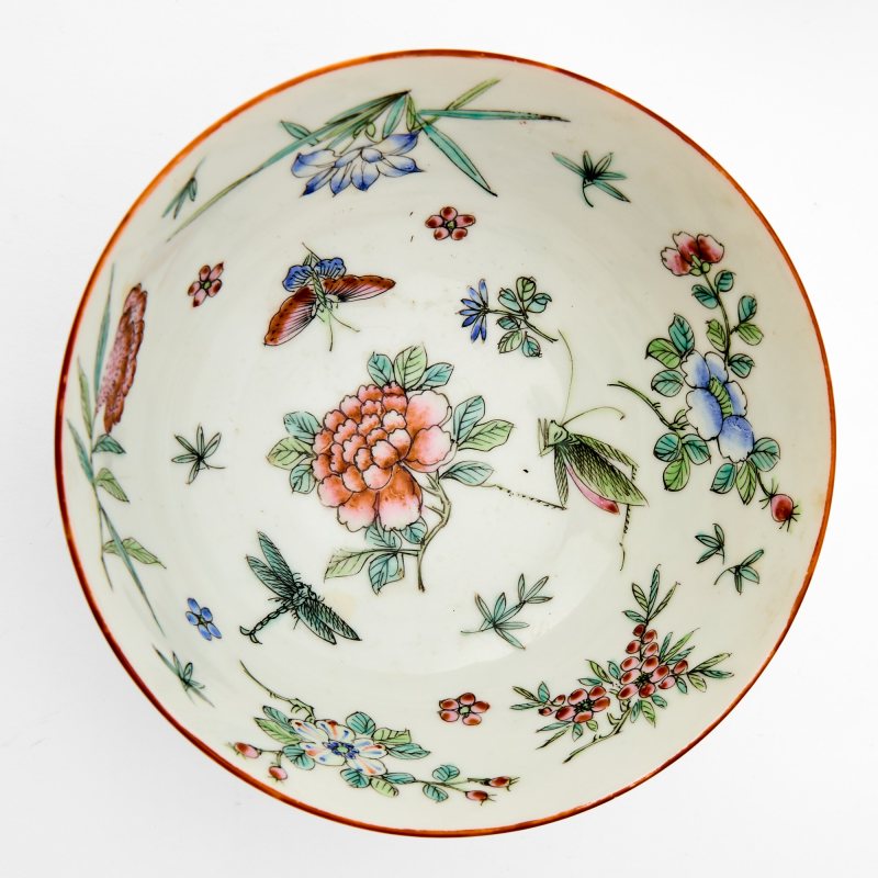 A Group of Chinese Enameled Porcelain Articles - 图3