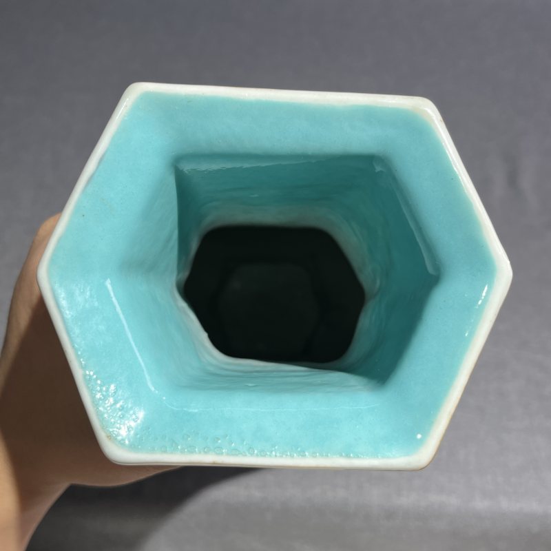 清中期粉彩四季花卉象耳瓶 - 图10