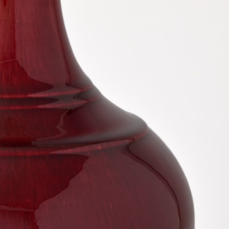 A Chinese Copper Red Glazed Porcelain Bottle Vase - 图4