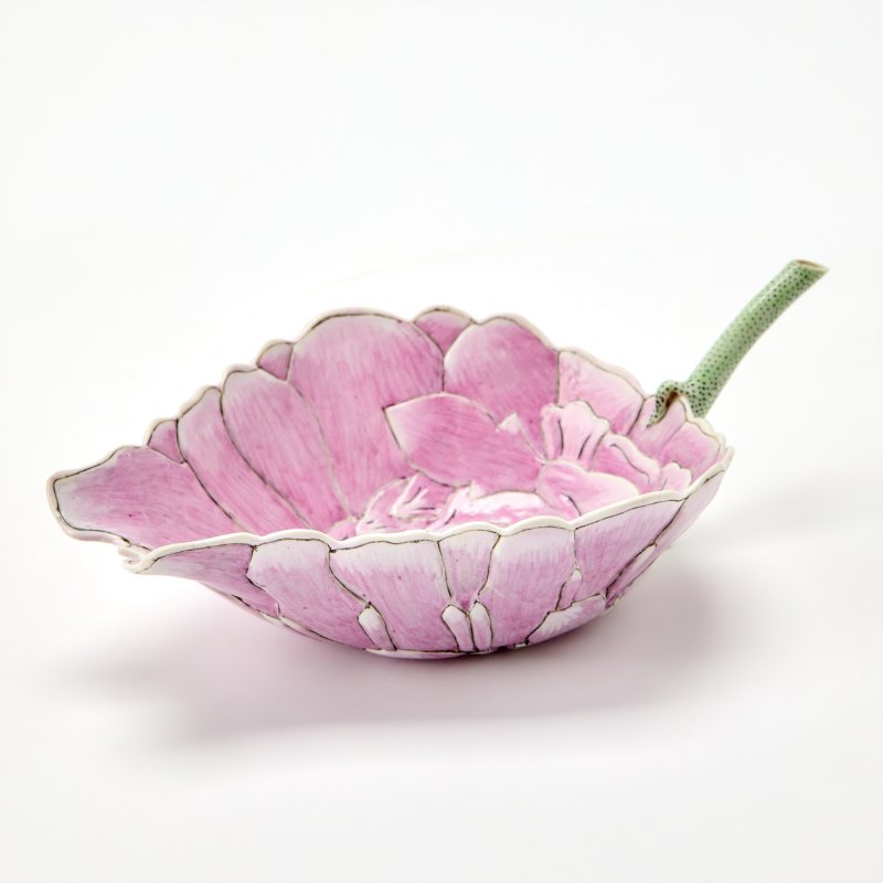 A Chinese Enameled Porcelain 'Lotus' Water Dropper