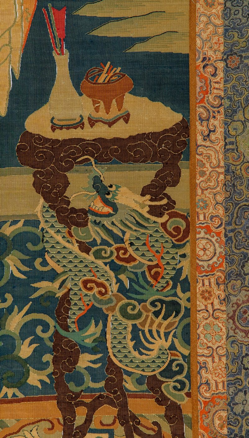A Large Chinese Kesi Silk Panel - 图4