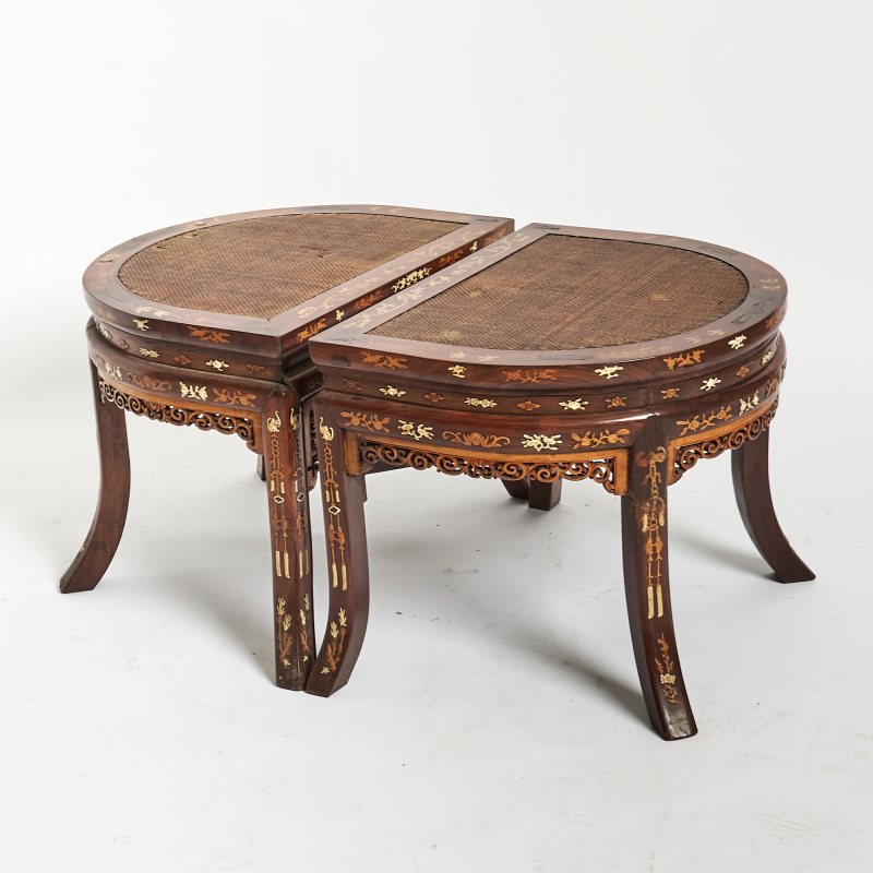 A Pair of Chinese Bone and Boxwood-Inlaid Tables - 图3