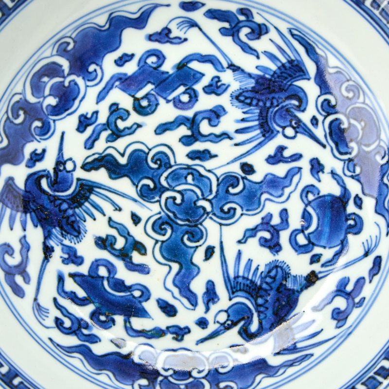 A Chinese Blue and White Porcelain Dish - 图5