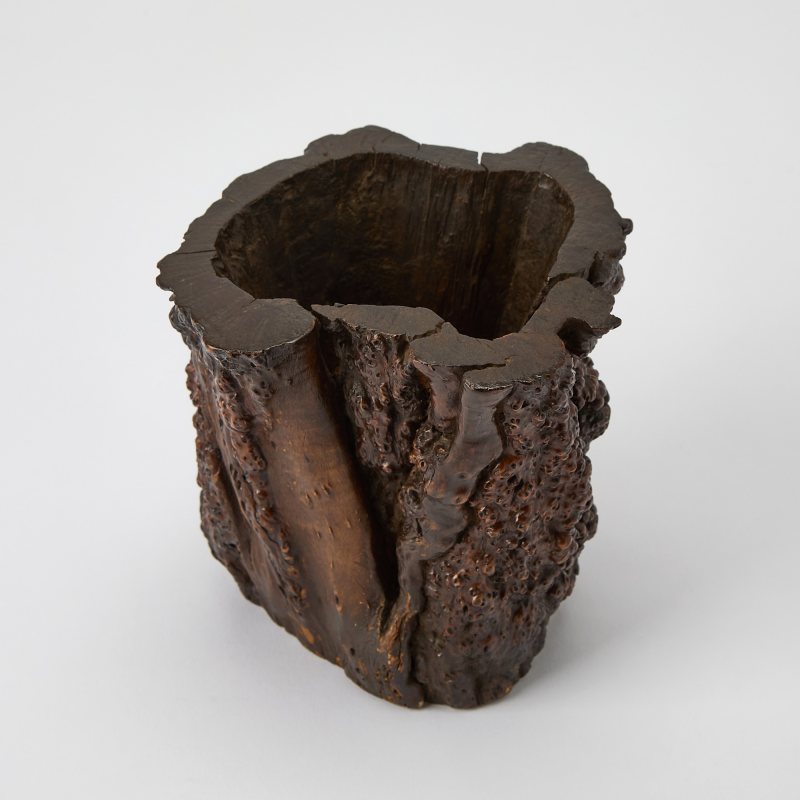 A Chinese Carved Burlwood Brush Pot - 图4