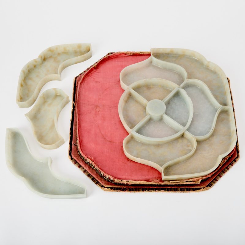 A Rare Chinese Carved Jadeite "Sweetmeat" Set with Silk and Card Stand - 图2
