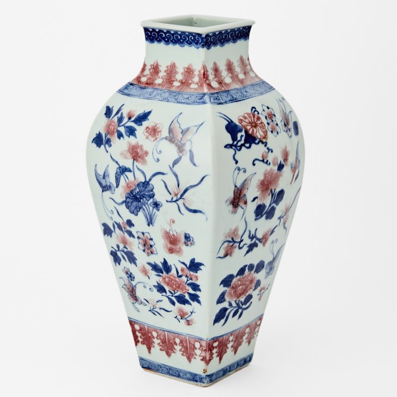 A Chinese Blue and Copper Red Porcelain Vase