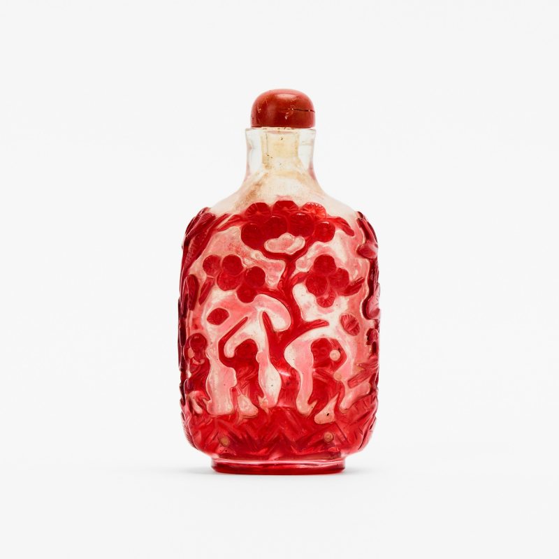 A Chinese Red Overlay Glass Snuff Bottle - 图2