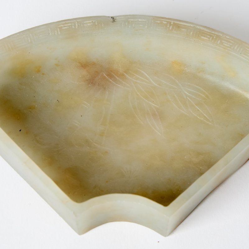 A Rare Chinese Carved Jadeite "Sweetmeat" Set with Silk and Card Stand - 图4