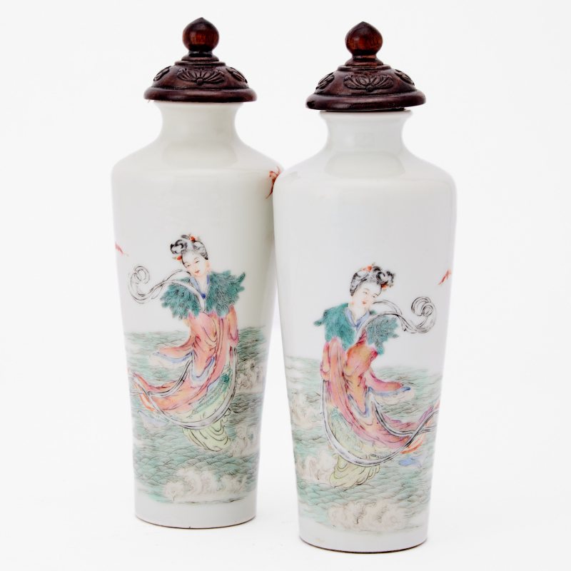 A Pair of Chinese Enameled Porcelain Vases