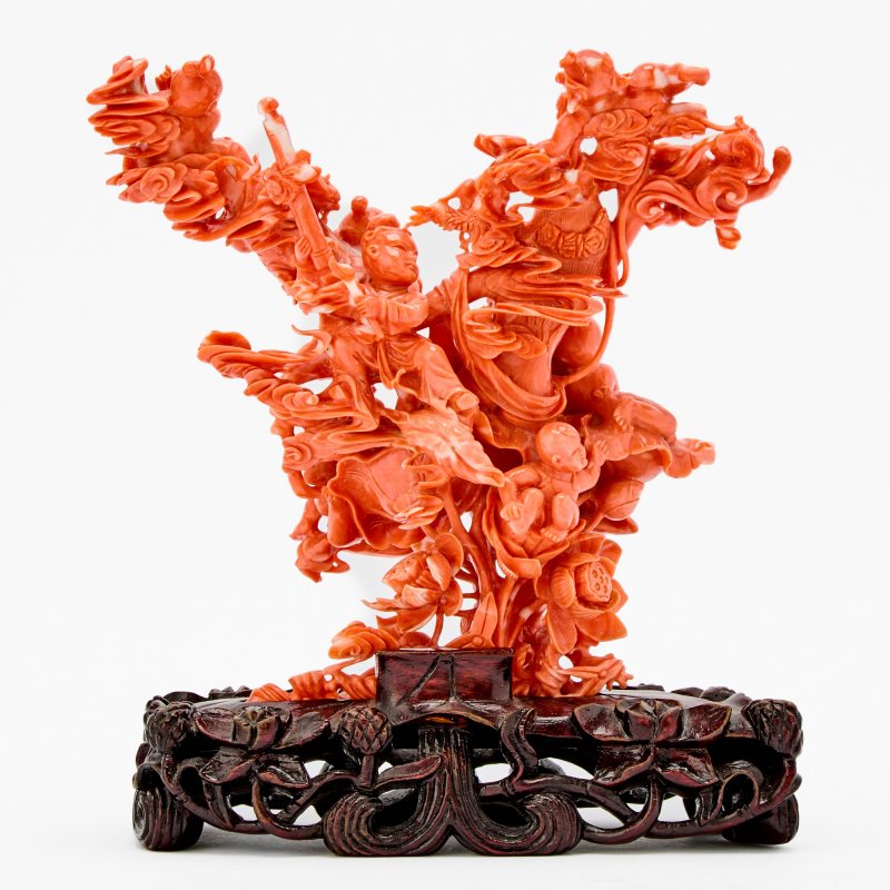 A Chinese Coral Carving of a Figural Group - 图2