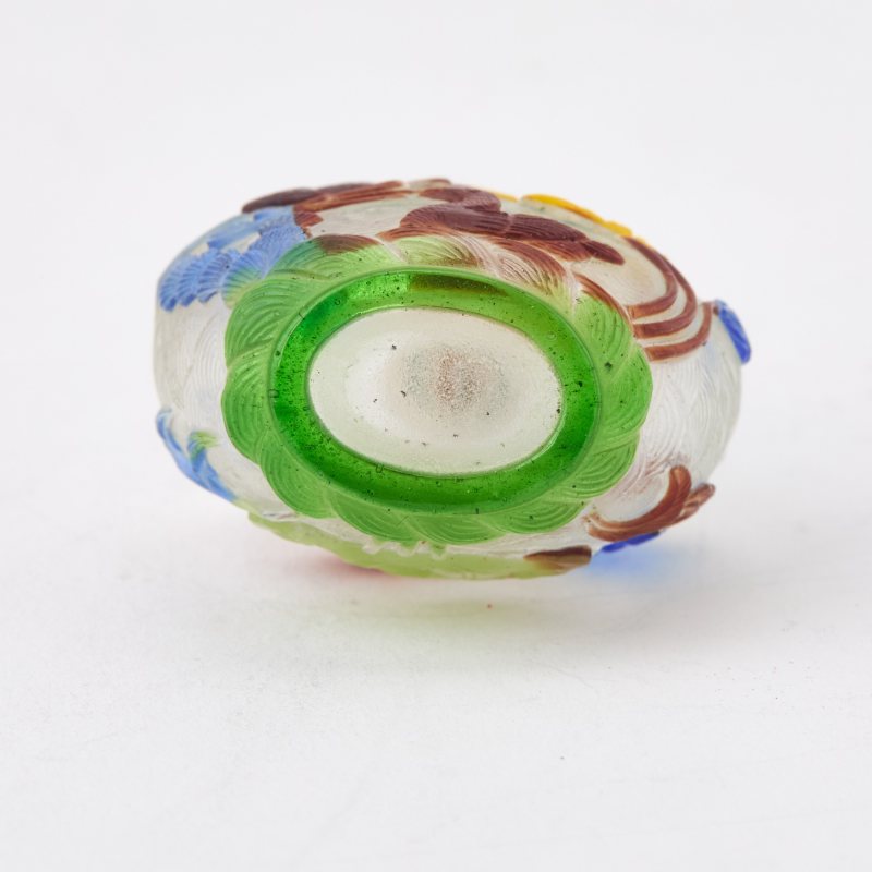 A Fine Chinese Multi-Color Overlay Glass Snuff Bottle - 图6