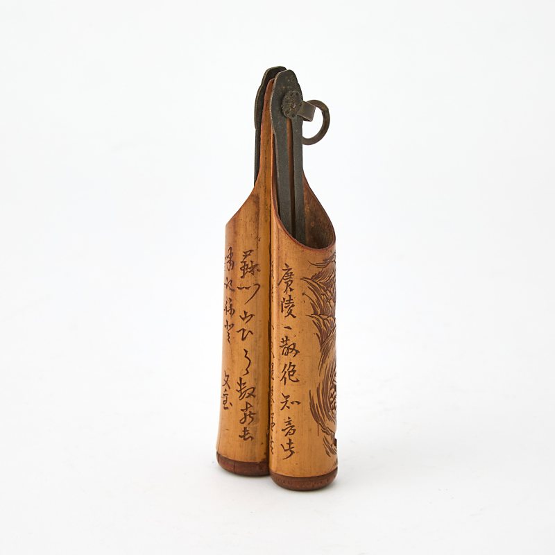 A Chinese Carved Bamboo Double Holder - 图2