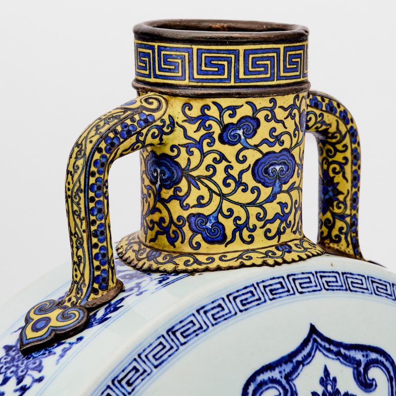 A Chinese Ming-Style Blue and White Porcelain Moon Flask, Bianhu - 图7