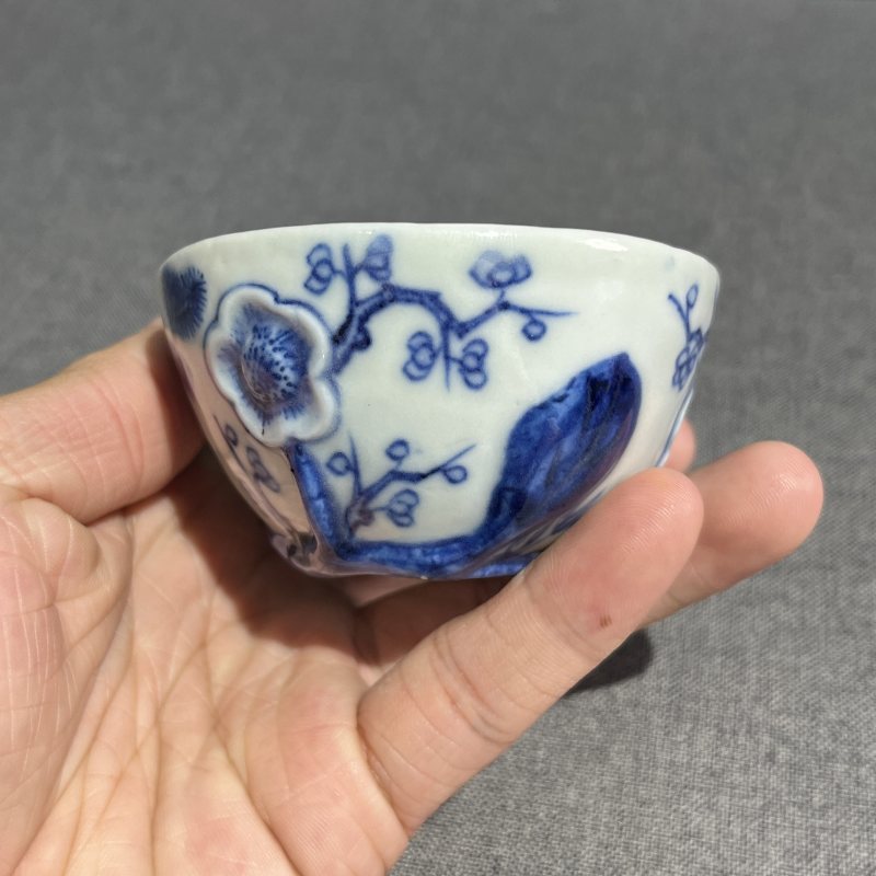 清中期花卉堆塑大杯 - 图5