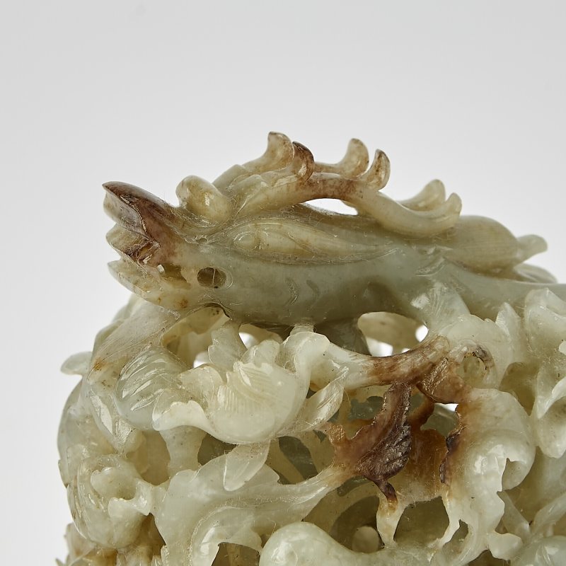 A Chinese Celadon Jade Finial - 图5