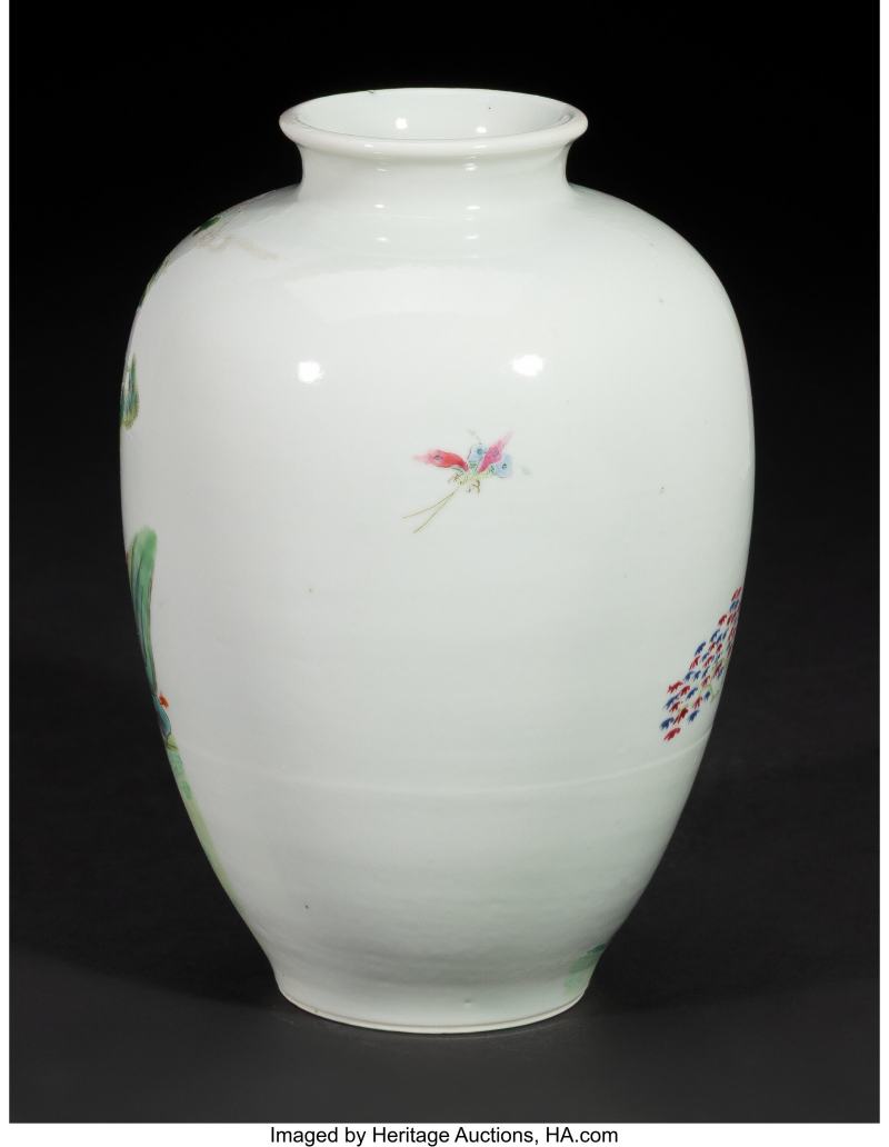 A Chinese Famille Rose Vase - 图3