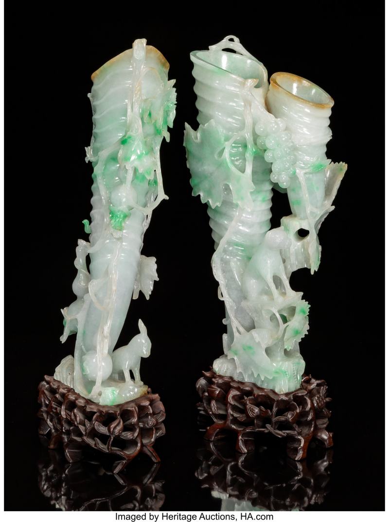 A Pair of Chinese Carved Jadeite Rhyton-Form Vases - 图4