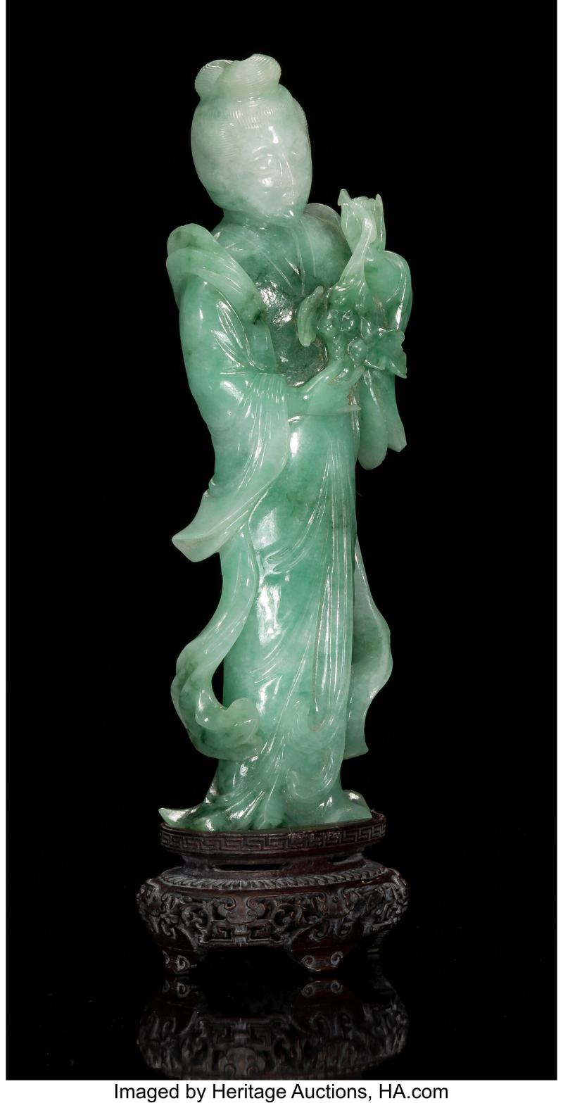 A Chinese Carved Jadeite Figure of a Meiren with Stand - 图2