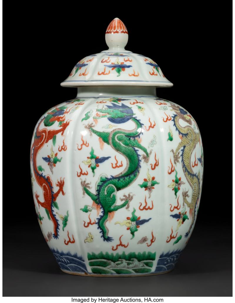 A Chinese Famille Verte and Iron-Red Decorated 'Dragon' Covered Jar