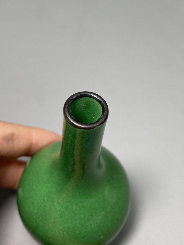 清 绿釉小胆瓶 - 图5