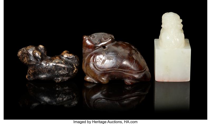 A Group of Three Chinese Jade Animal Carvings - 图2
