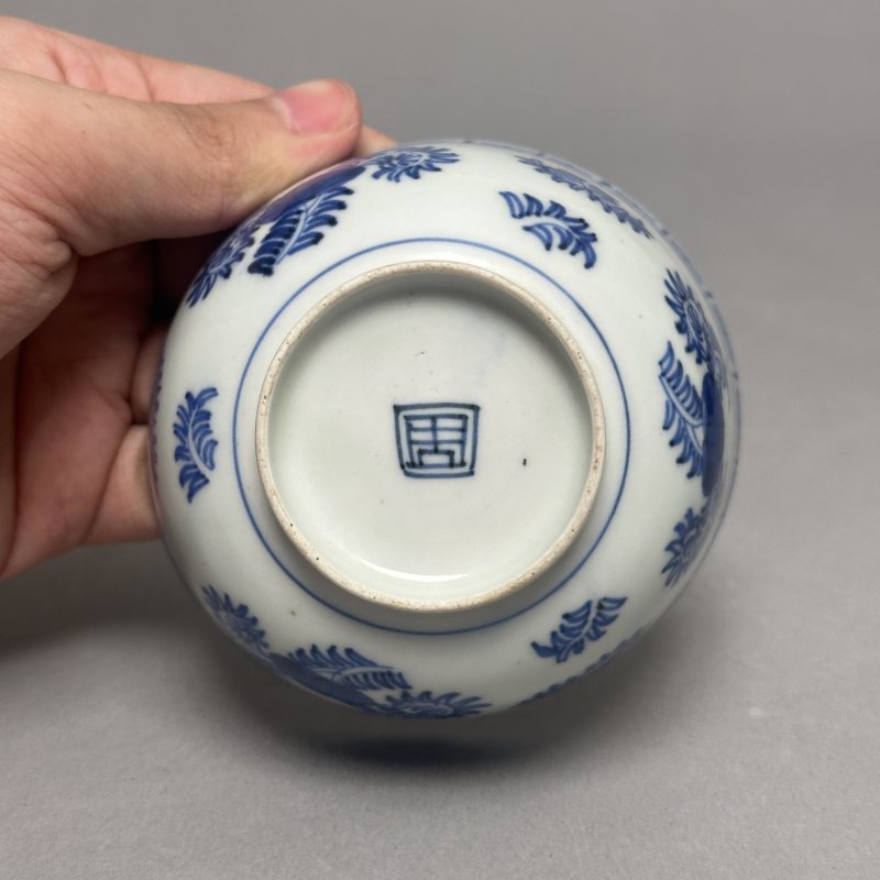 清早期 青花花卉纹碗一对 - 图7