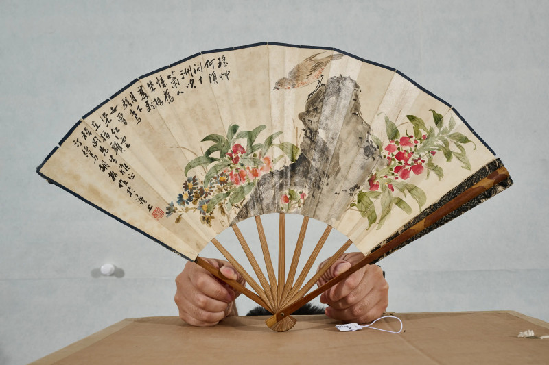 胡汀鹭、伊立勋 1941年作 《花鸟》、《书法》 - 图2