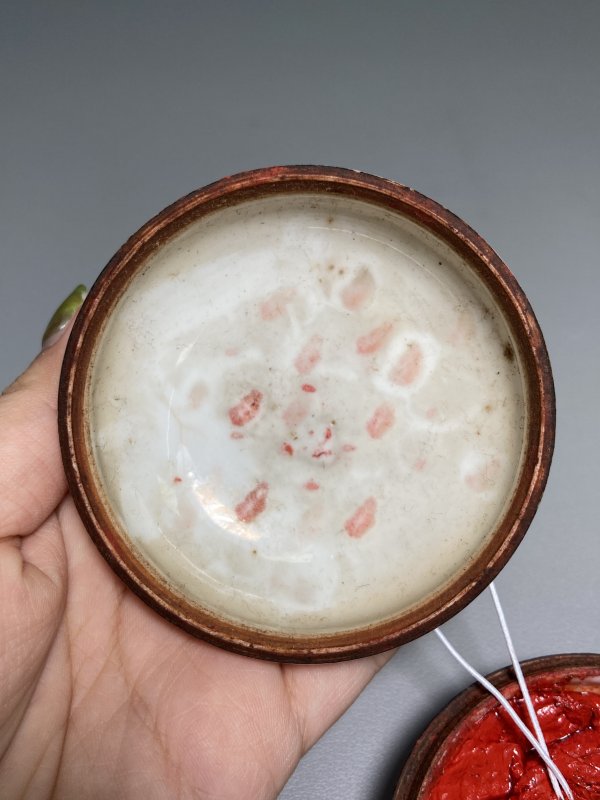清 胭脂红釉印盒 - 图9