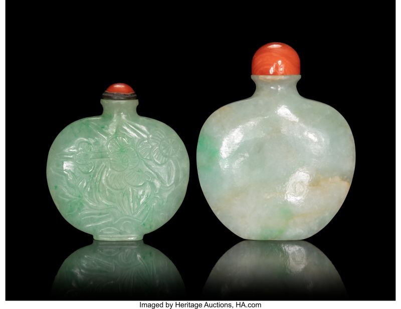 Two Chinese Carved Light Emerald Green Jadeite Snuff Bottles - 图2