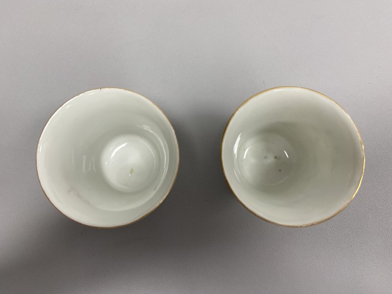 清光绪 粉彩花卉马蹄杯一对 - 图6