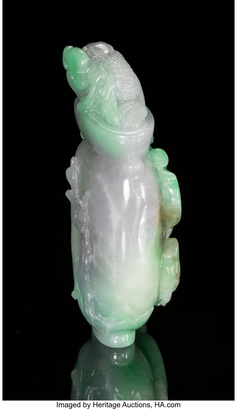 A Chinese Jadeite Carving with 'Parrots and Toad' - 图4