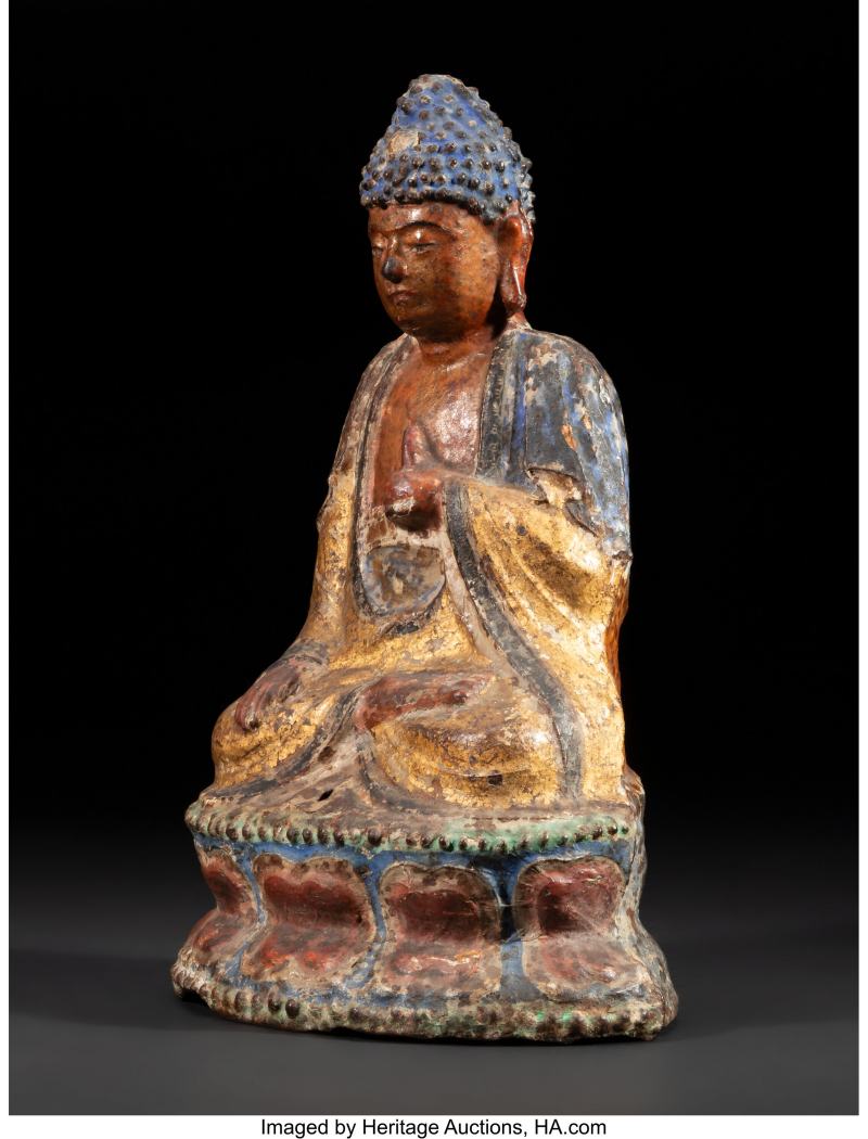 A Chinese Gilt and Polychrome Cast Iron Seated Buddha - 图2