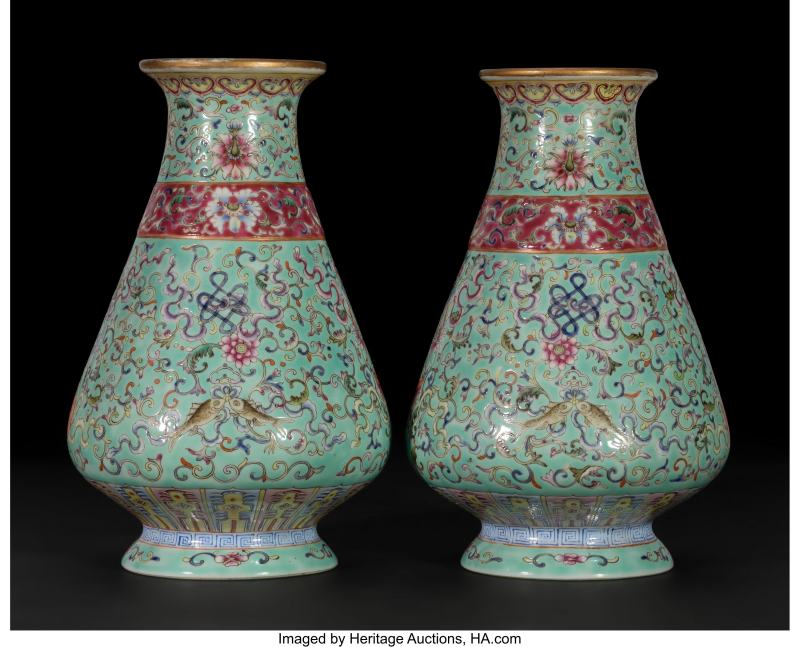 A Pair of Chinese Famille Rose Turquoise-Ground ' - 图2