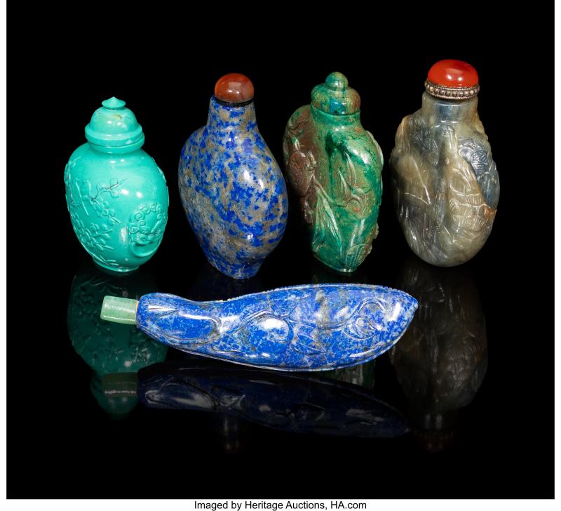A Group of Five Chinese Hardstone Snuff Bottles - 图2