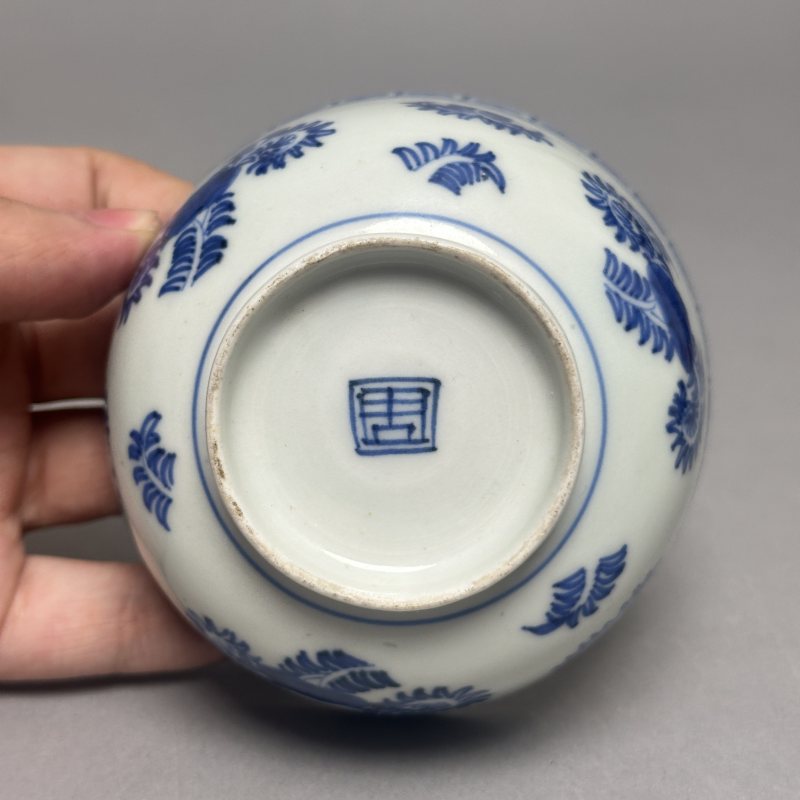 清早期 青花花卉纹碗一对 - 图14