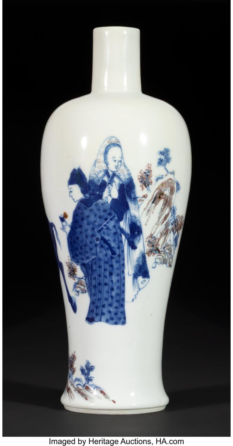 A Chinese Underglazed Blue and Red Short Neck Vase - 图2