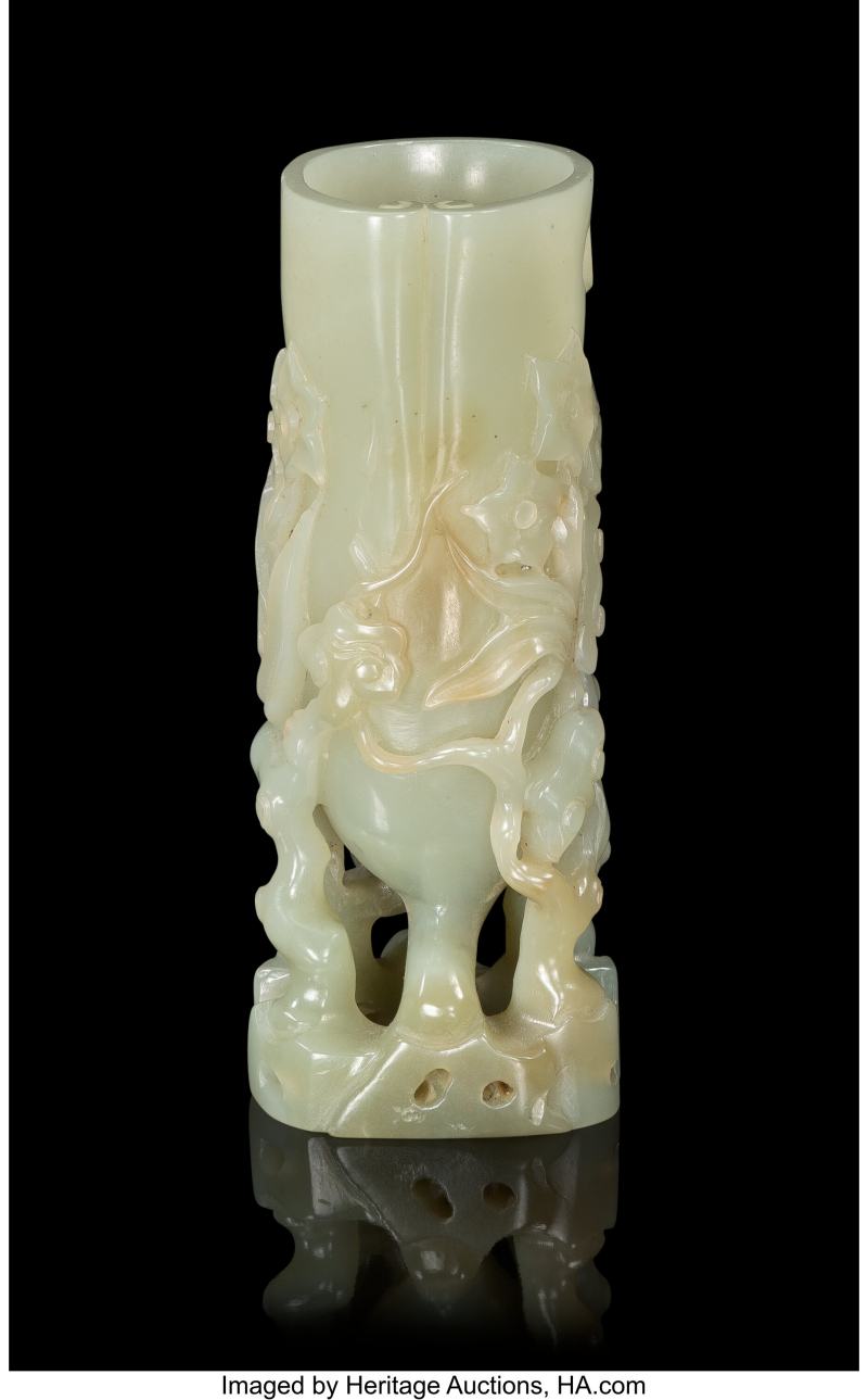 A Chinese Carved Celadon Jade Brush Holder - 图4