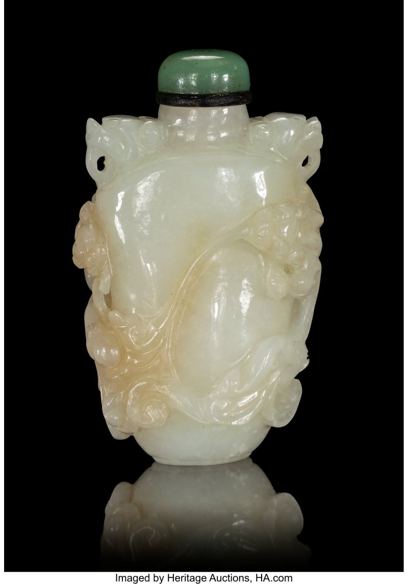 A Chinese Carved Jade Snuff Bottle