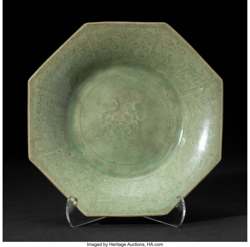 A Large Chinese Longquan Celadon-Glazed Octagonal Charger