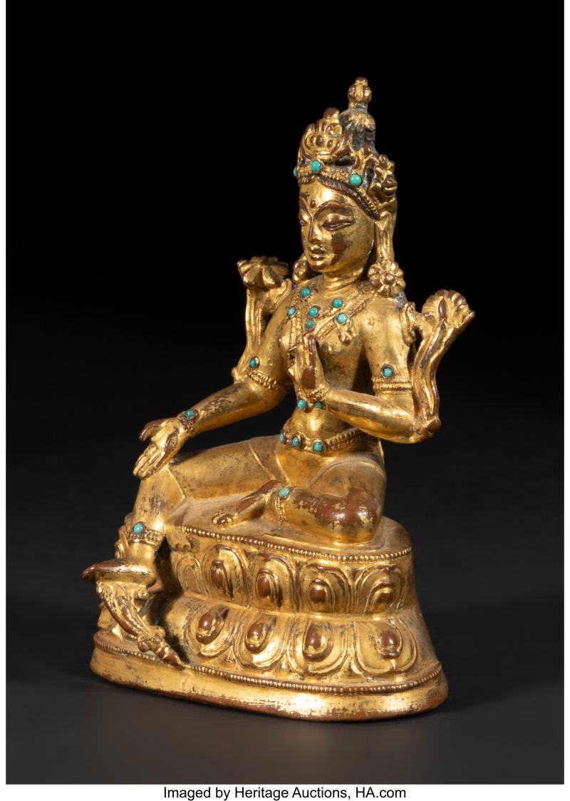A Tibetan Gilt Bronze Seated Figure of Green Tara - 图2