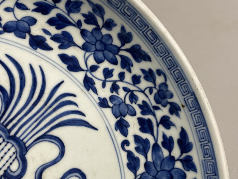 清雍正 青花缠枝莲纹大盘 - 图9