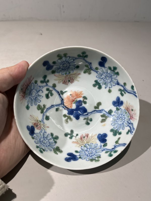 清乾隆 青花加彩花卉纹茶碗一对 - 图7