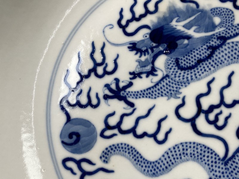 清道光 青花龙纹大盘 - 图17