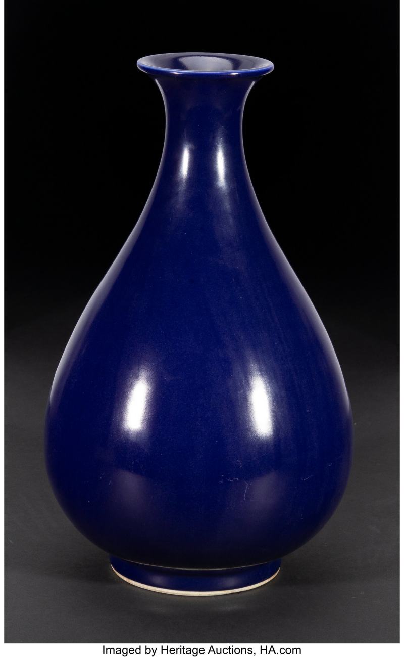 A Chinese Cobalt-Blue Glazed - 图2